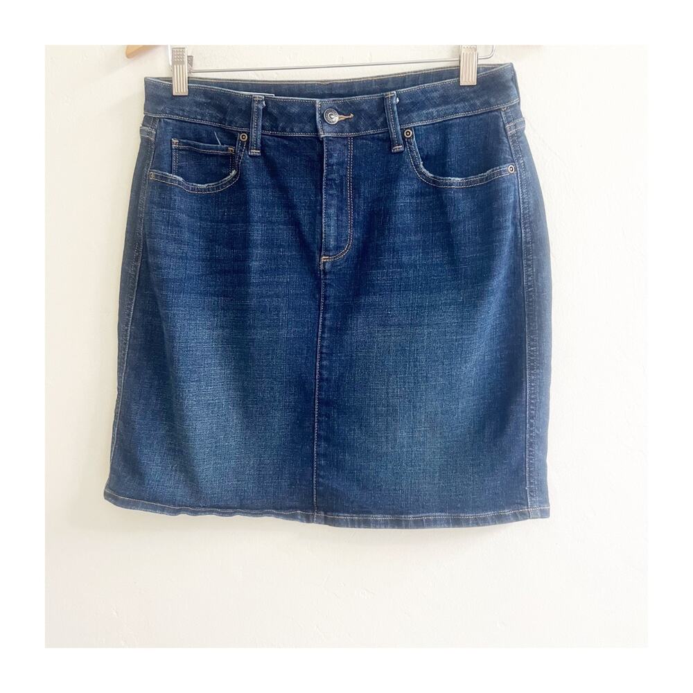 Sonama Denim Skirt Women's Size 10 Blue Flat Front Dark Wash Mid Rise Streetwear